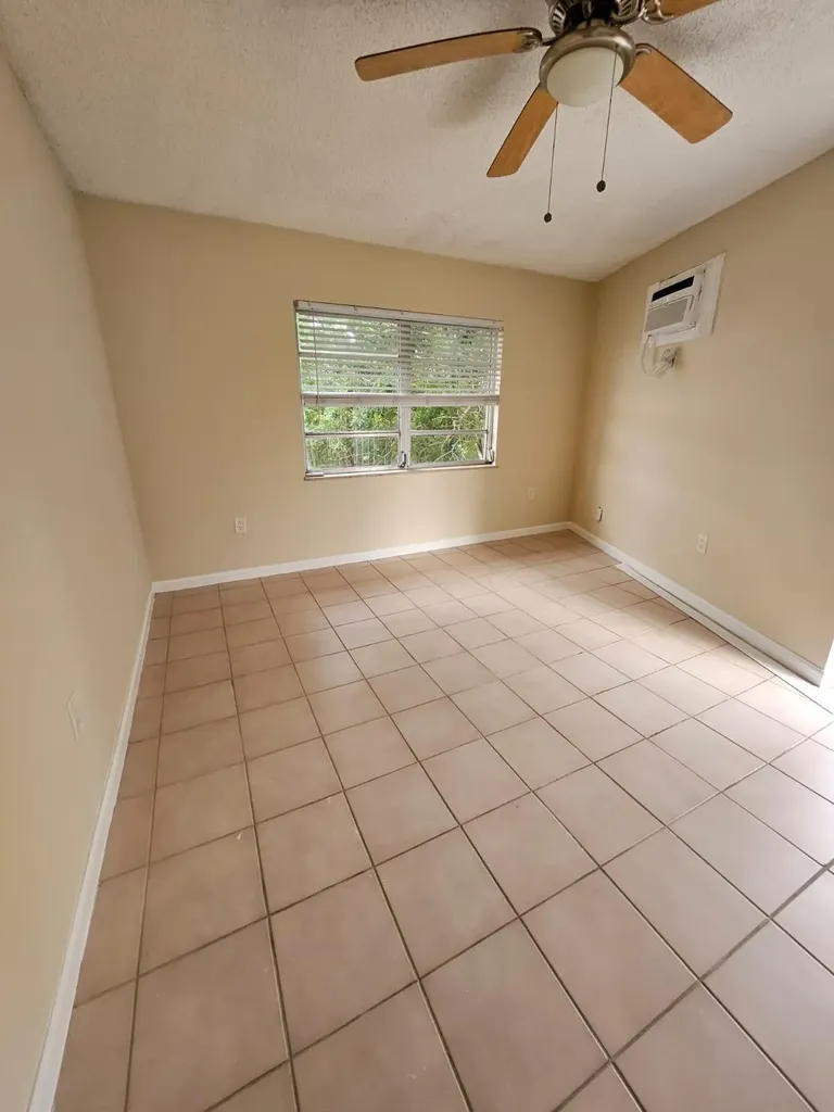 1232 SW 30th Court Miami FL 33135