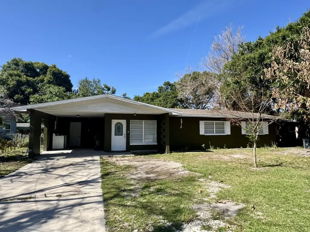 2110 Cortez Boulevard Fort Pierce FL 34982