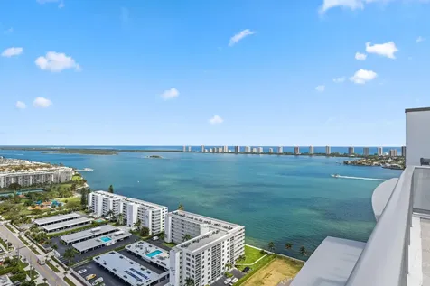 220 Lake Shore Drive Lake Park FL 33403