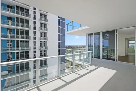 220 Lake Shore Drive Lake Park FL 33403