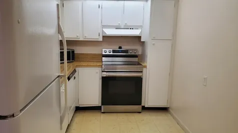 1400 Saint Charles Place Pembroke Pines FL 33026