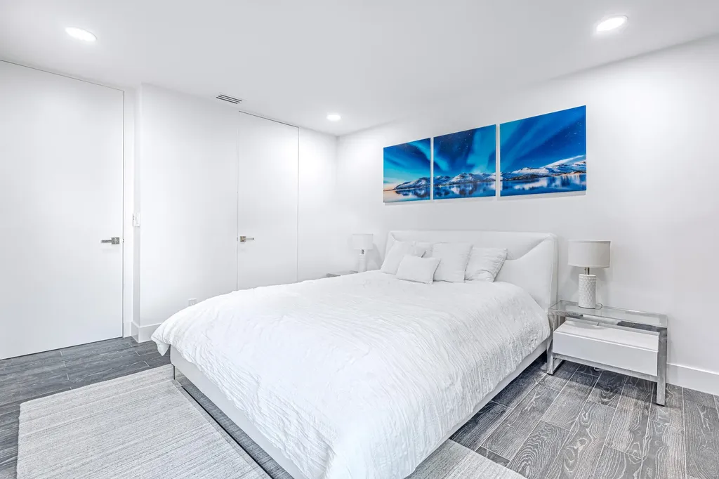 6878 Touchstone Circle Palm Beach Gardens FL 33418