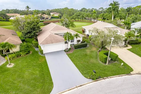 6878 Touchstone Circle Palm Beach Gardens FL 33418