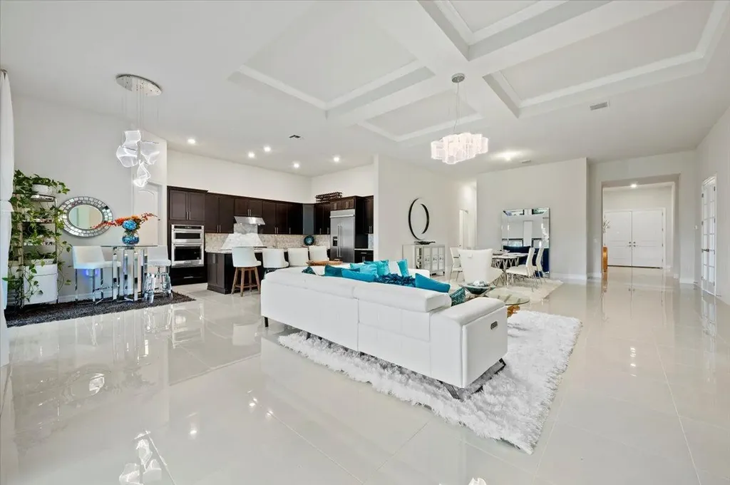 9132 Balsamo Drive Palm Beach Gardens FL 33412