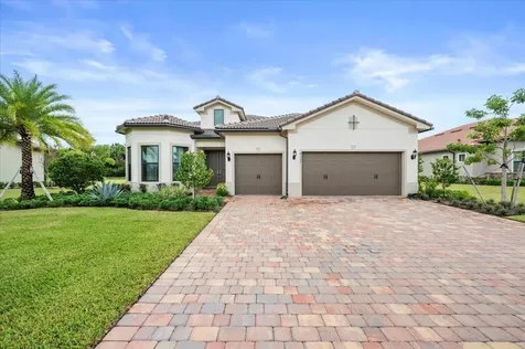 9132 Balsamo Drive Palm Beach Gardens FL 33412