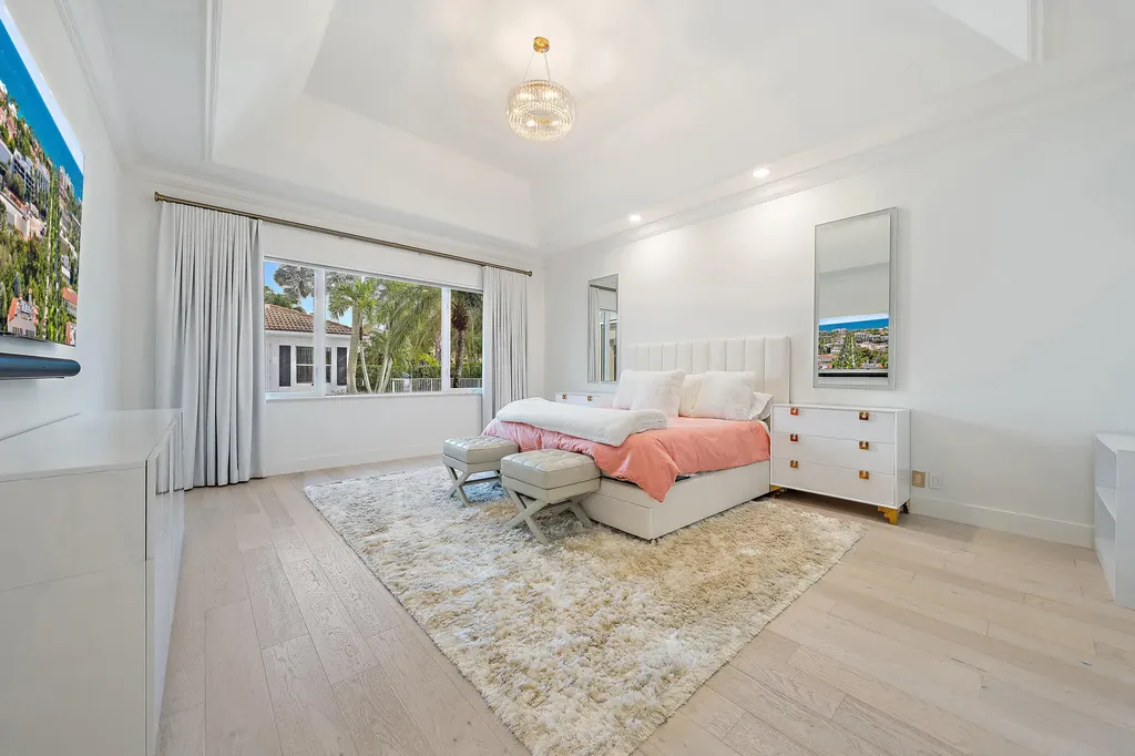 325 Eagle Drive Jupiter FL 33477
