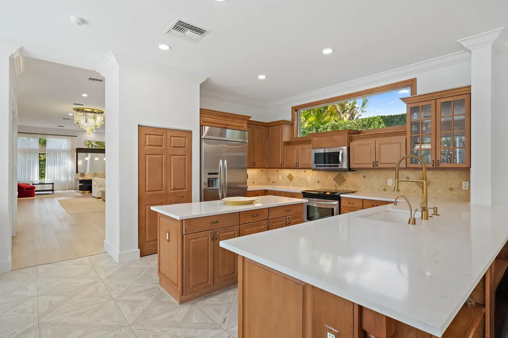 325 Eagle Drive Jupiter FL 33477