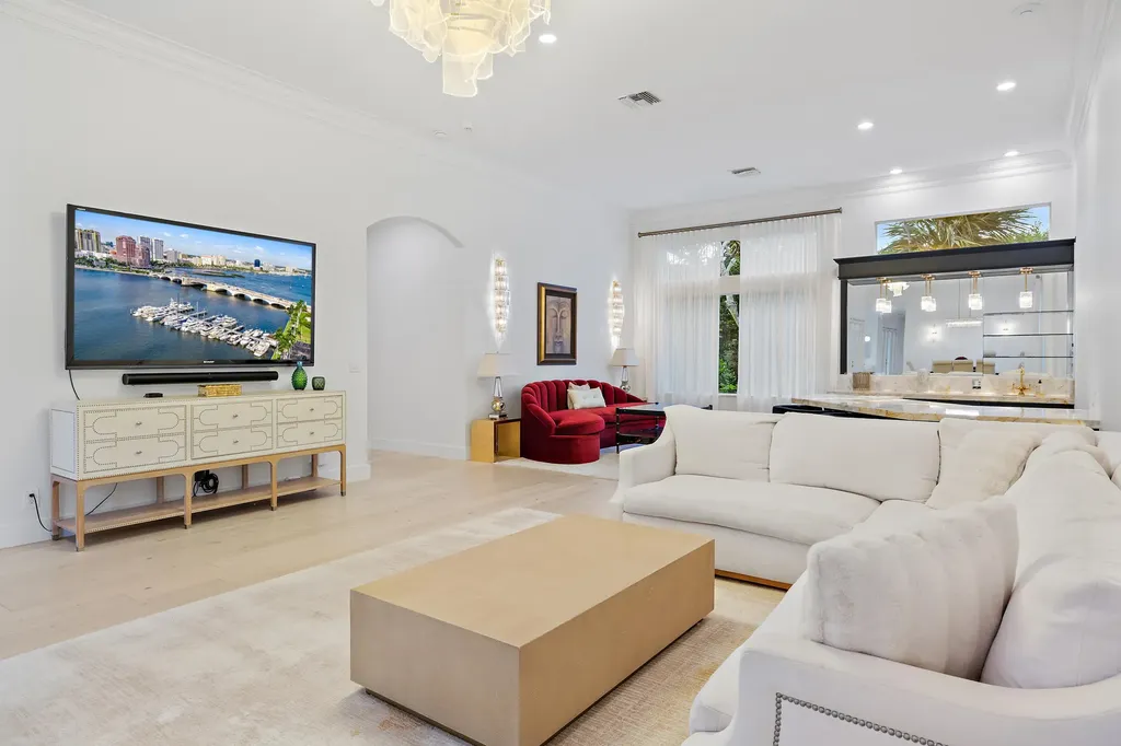 325 Eagle Drive Jupiter FL 33477