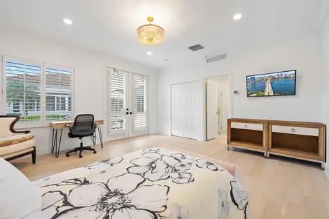325 Eagle Drive Jupiter FL 33477
