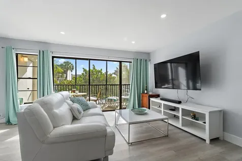 1605 S Us Highway 1 Jupiter FL 33477
