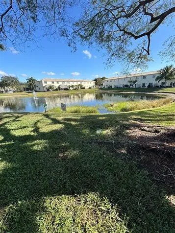 4758 Lago Vista Drive Coconut Creek FL 33073