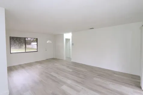 2009 SE Mary Terrace Port St Lucie FL 34952
