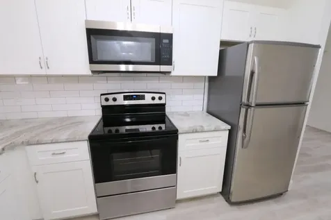 2009 SE Mary Terrace Port St Lucie FL 34952