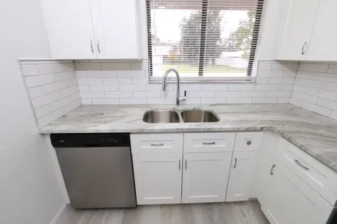 2009 SE Mary Terrace Port St Lucie FL 34952