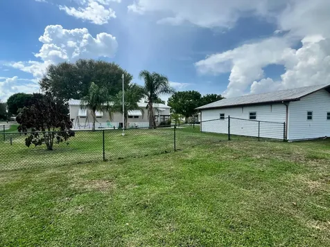 4064 SW 9th Way Okeechobee FL 34974