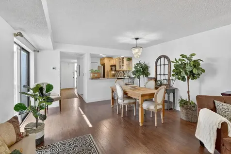 1533 Fairway Road Pembroke Pines FL 33026