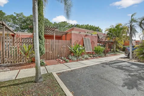 1533 Fairway Road Pembroke Pines FL 33026