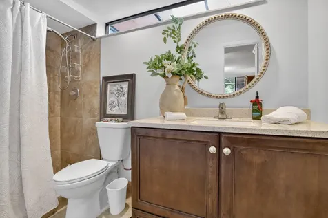 1533 Fairway Road Pembroke Pines FL 33026