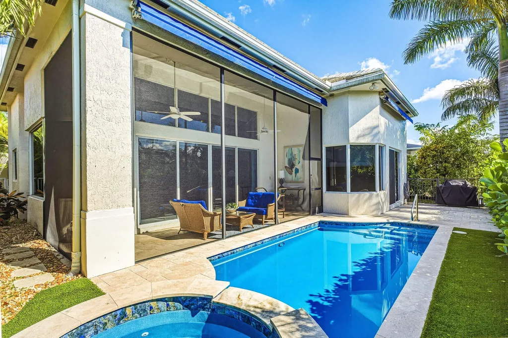 7011 Islegrove Place Boca Raton FL 33433