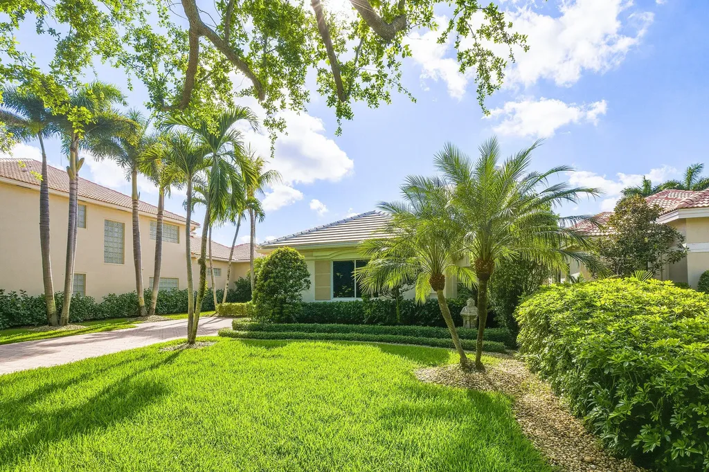 7011 Islegrove Place Boca Raton FL 33433
