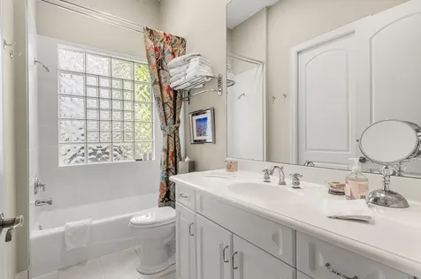7011 Islegrove Place Boca Raton FL 33433