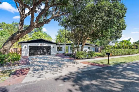 805 E Madison Avenue Stuart FL 34996