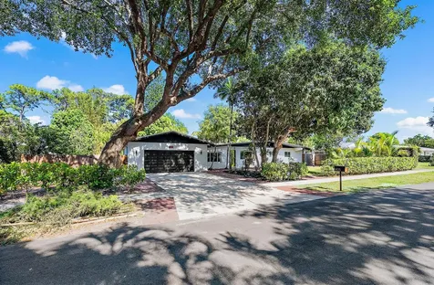 805 E Madison Avenue Stuart FL 34996