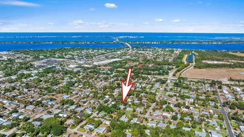 805 E Madison Avenue Stuart FL 34996