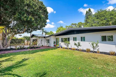 805 E Madison Avenue Stuart FL 34996