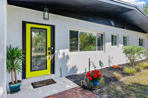 805 E Madison Avenue Stuart FL 34996
