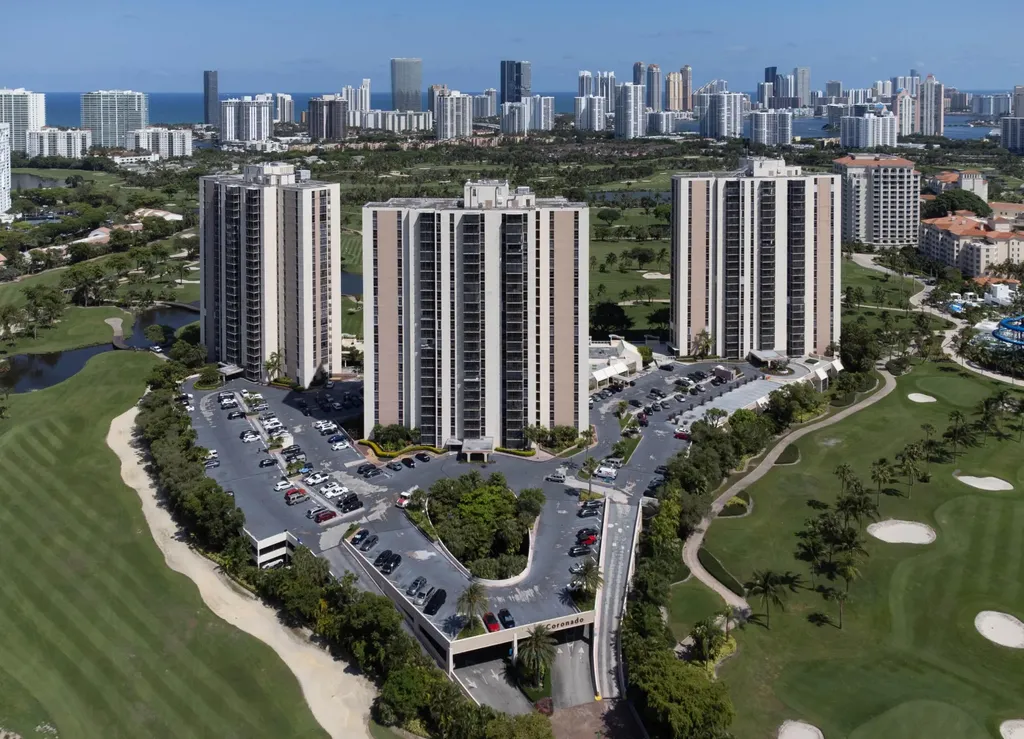 20335 W Country Club Drive Aventura FL 33180