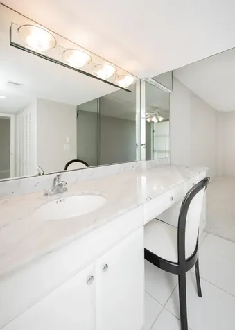 20335 W Country Club Drive Aventura FL 33180