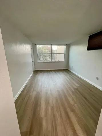 1401 NE 191st Street Miami FL 33179