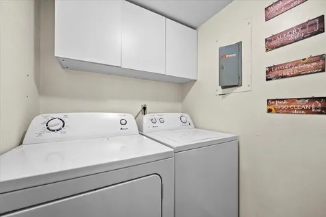 410 Pine Glen Lane Greenacres FL 33463
