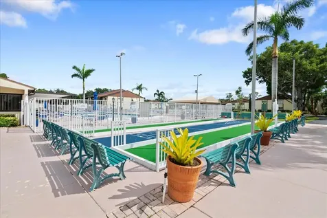 410 Pine Glen Lane Greenacres FL 33463