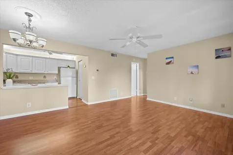 410 Pine Glen Lane Greenacres FL 33463