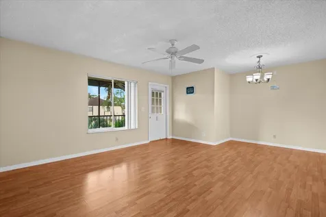 410 Pine Glen Lane Greenacres FL 33463