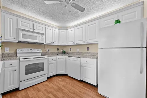 410 Pine Glen Lane Greenacres FL 33463