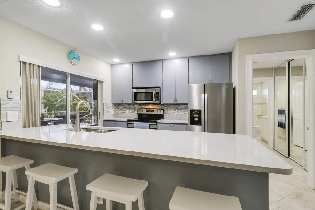 9229 Sun Terrace Circle A Circle Palm Beach Gardens FL 33403