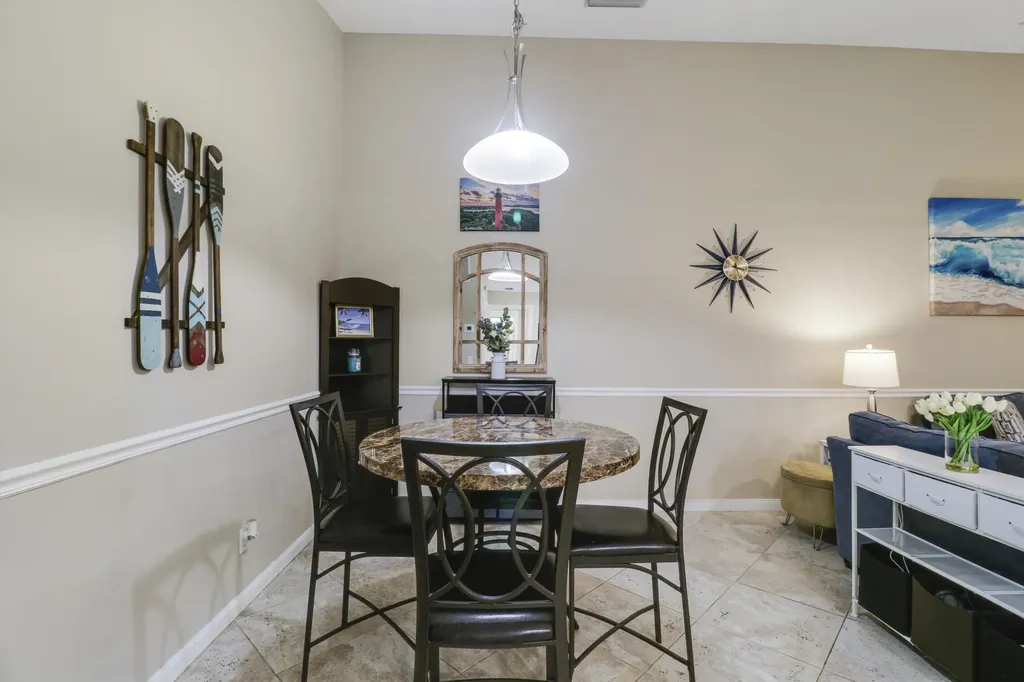 9229 Sun Terrace Circle A Circle Palm Beach Gardens FL 33403