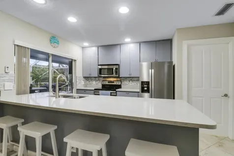 9229 Sun Terrace Circle A Circle Palm Beach Gardens FL 33403