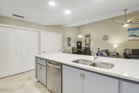 9229 Sun Terrace Circle A Circle Palm Beach Gardens FL 33403