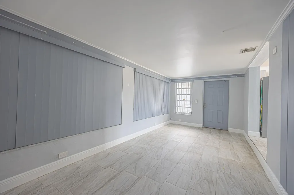 2007 Kenwood Road West Palm Beach FL 33409