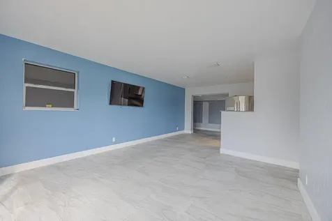 2007 Kenwood Road West Palm Beach FL 33409