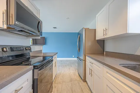 2007 Kenwood Road West Palm Beach FL 33409