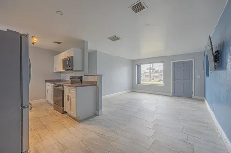 2007 Kenwood Road West Palm Beach FL 33409