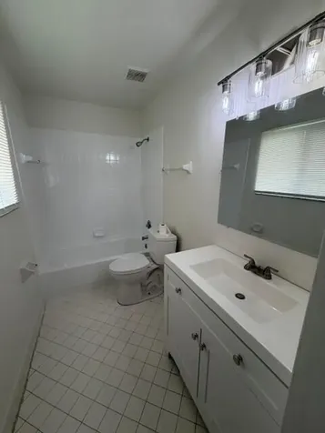 3445 NW 44th Street Lauderdale Lakes FL 33309