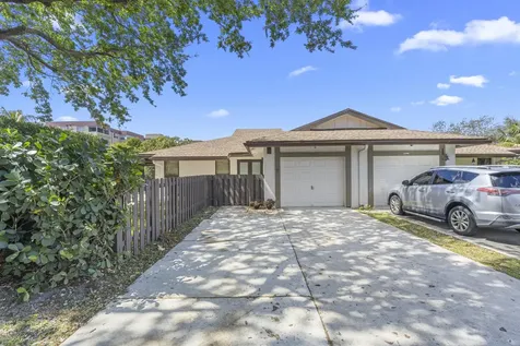 411 NW 65th Terrace Plantation FL 33317