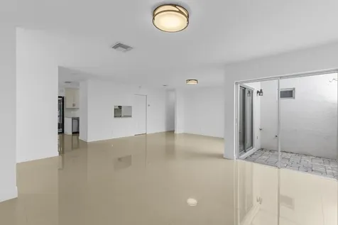 411 NW 65th Terrace Plantation FL 33317