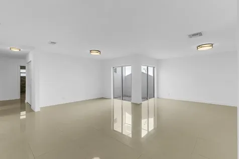 411 NW 65th Terrace Plantation FL 33317